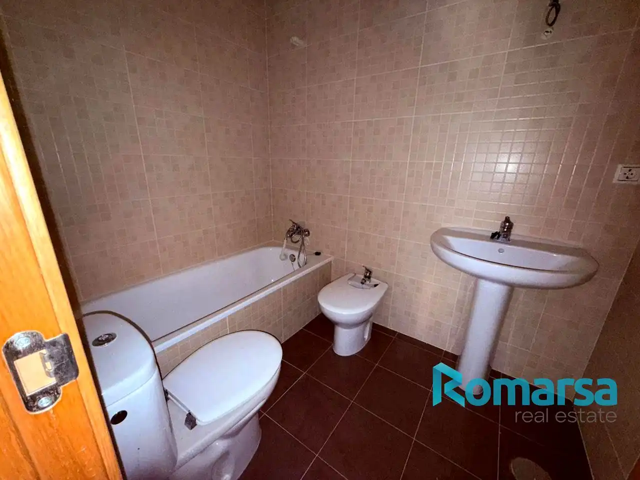 Baño de Piso en venta en Ávila con Calefacción, Parquet y Terraza