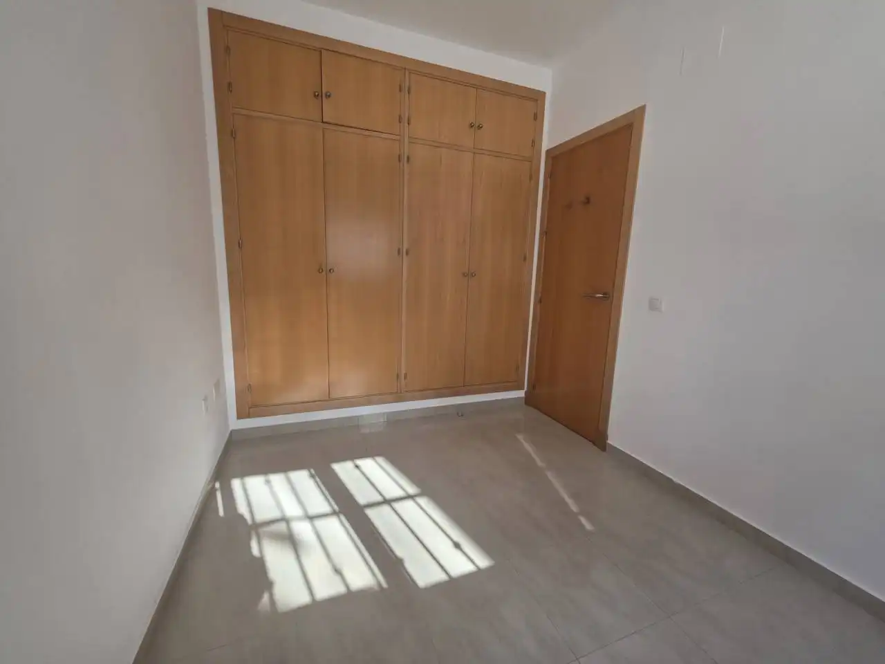 Flat to rent in Núcleo urbano, imagen 2