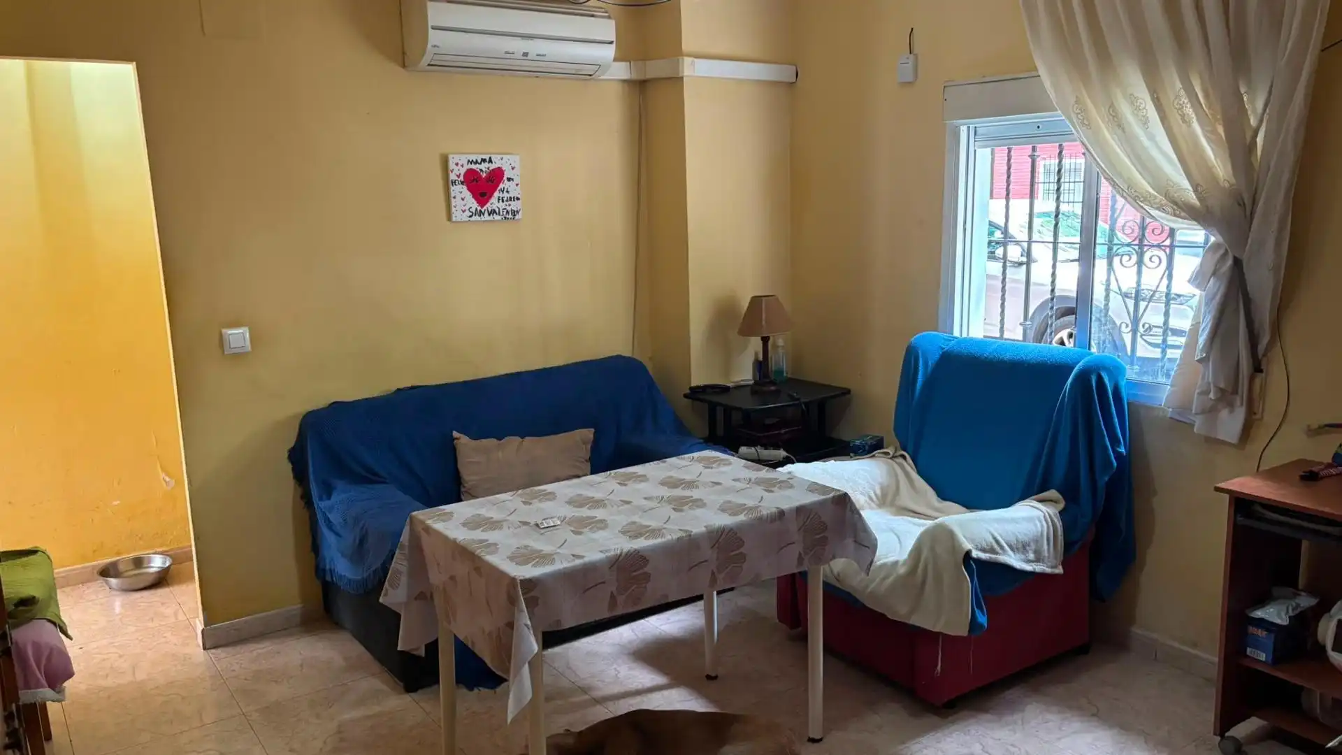 Living room of Flat for sale in Sevilla
