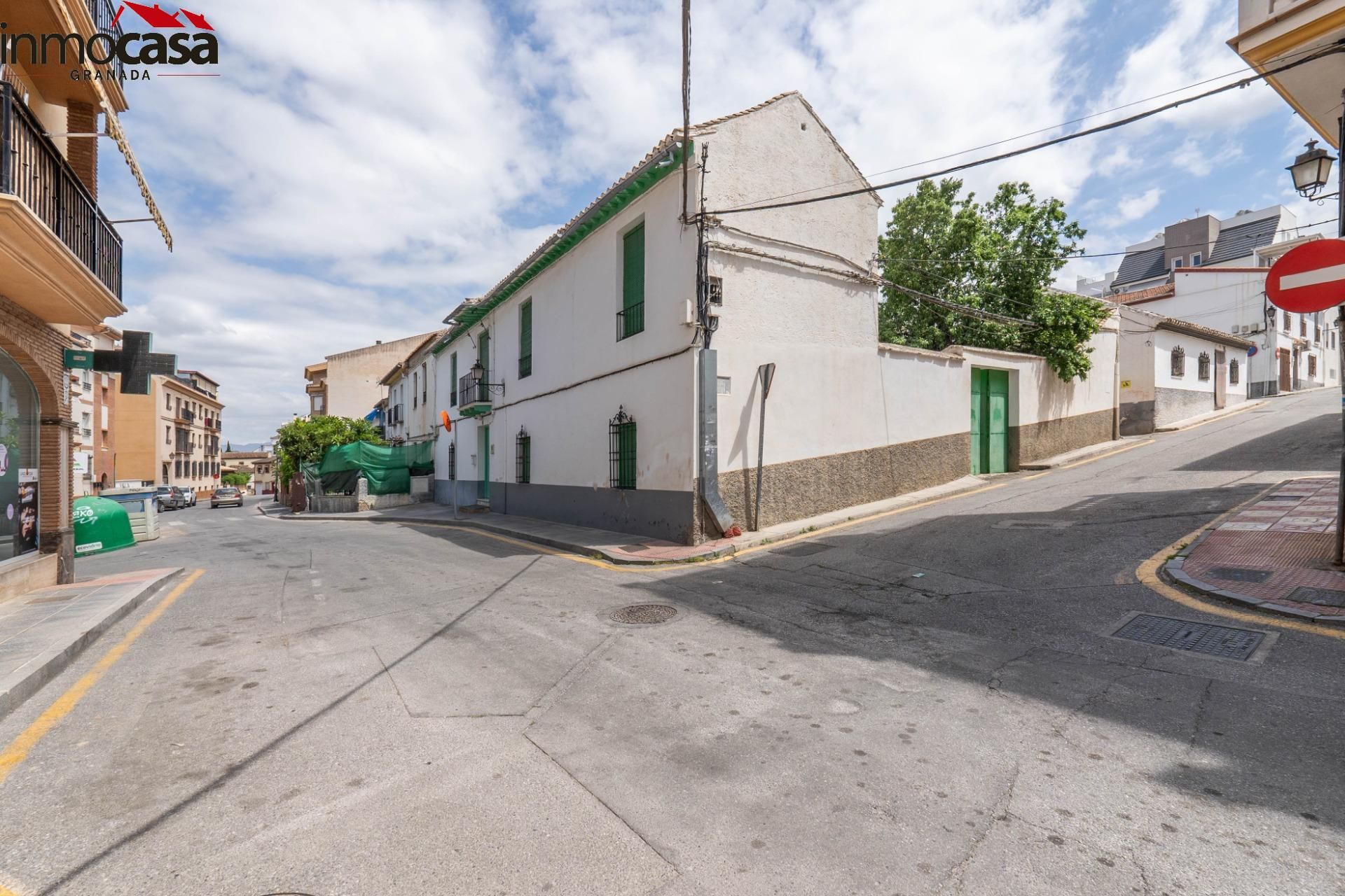 Exterior view of Single-family semi-detached for sale in La Zubia  with Private garden, Terrace and Storage room