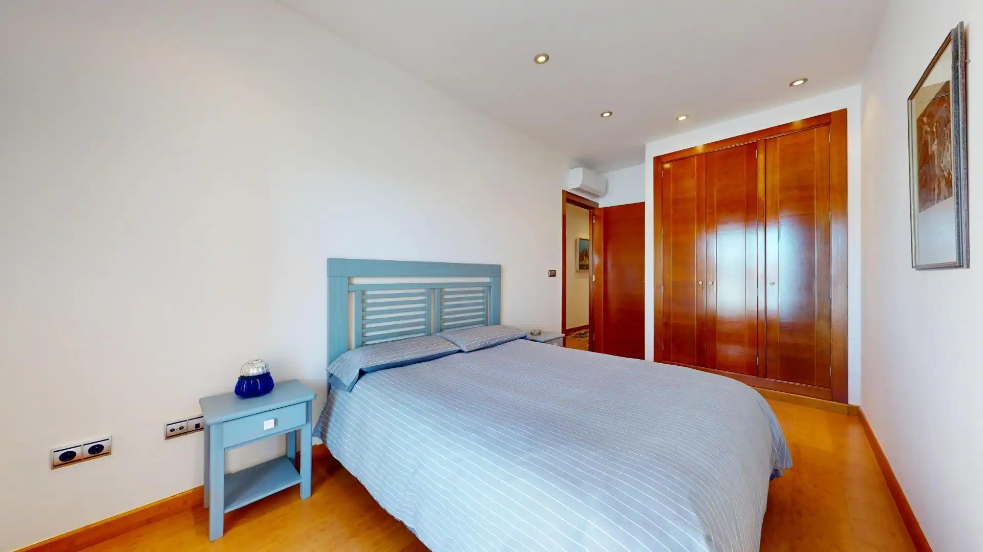 Dormitori de Casa adosada en venda en Pilar de la Horadada amb Aire condicionat, Jardí privat i Parquet