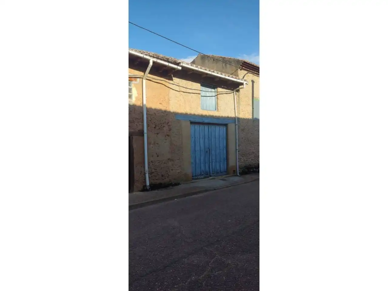 Vista exterior de Casa o chalet en venta en Cabreros del Río