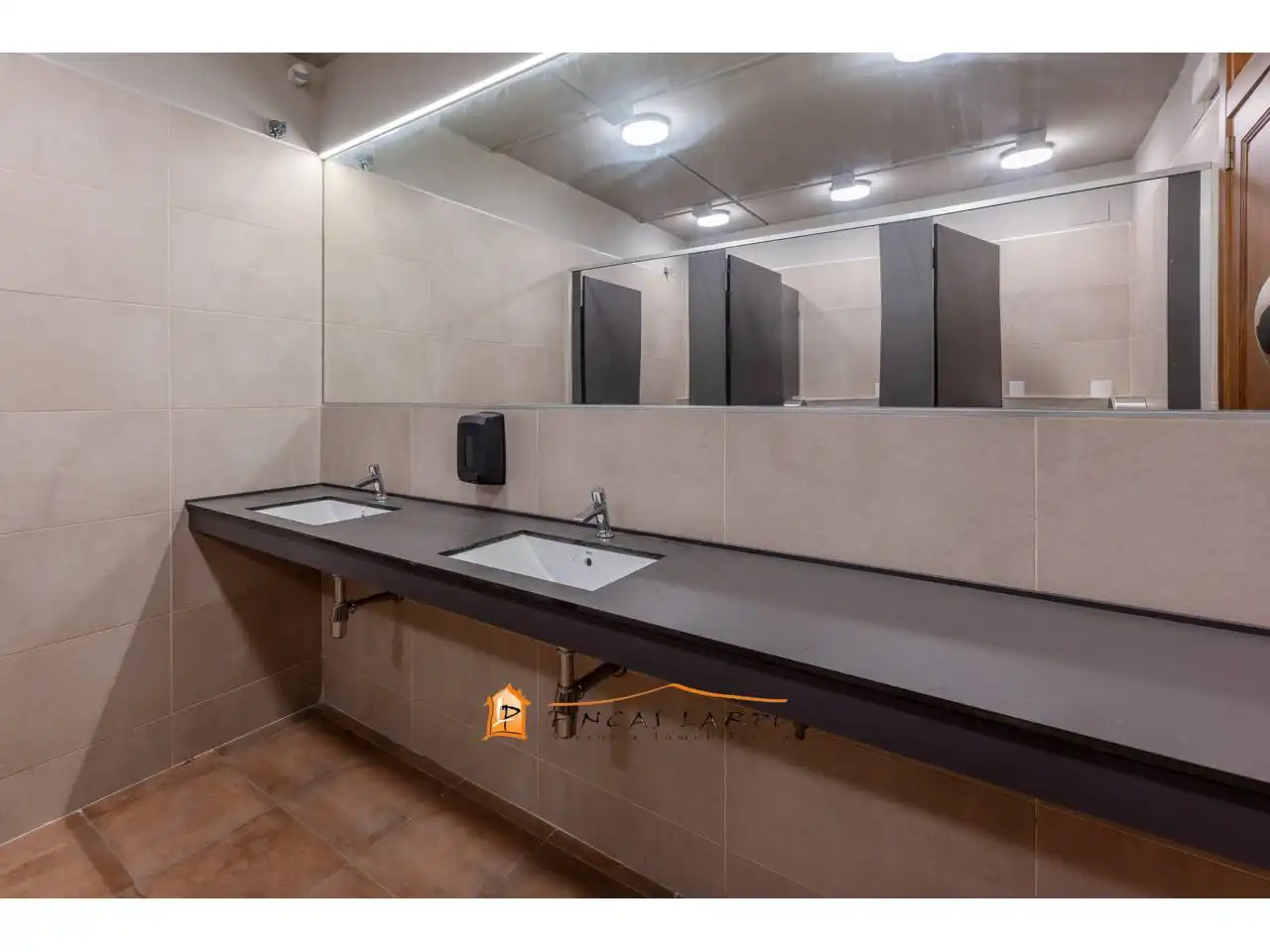Country homes for rent in Les Grases