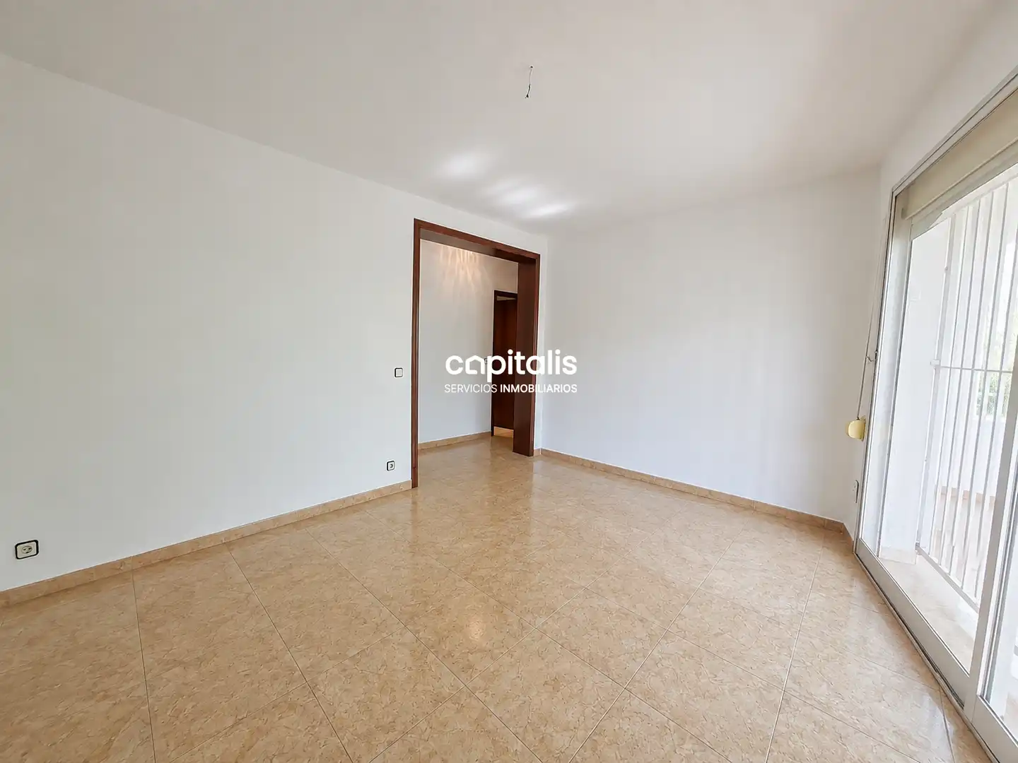 Schlafzimmer von Wohnung zur Miete in Madrid mit Klimaanlage und Heizung