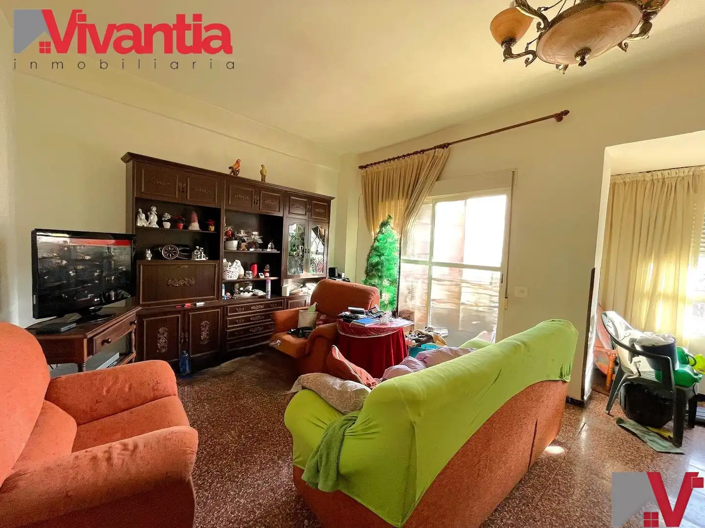 Piso con terraza en venta en Calle Pérez Casas, imagen 2