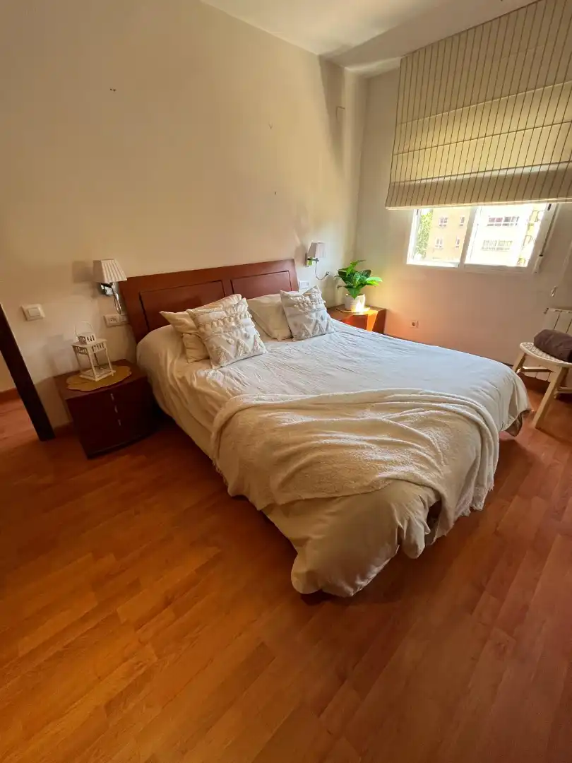 Habitación de Piso en venta en Paterna con Aire acondicionado, Calefacción y Jardín privado