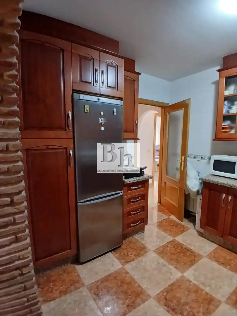 Kitchen of Houses for sale in Málaga  with Air Conditioner, Terrace and Balcony