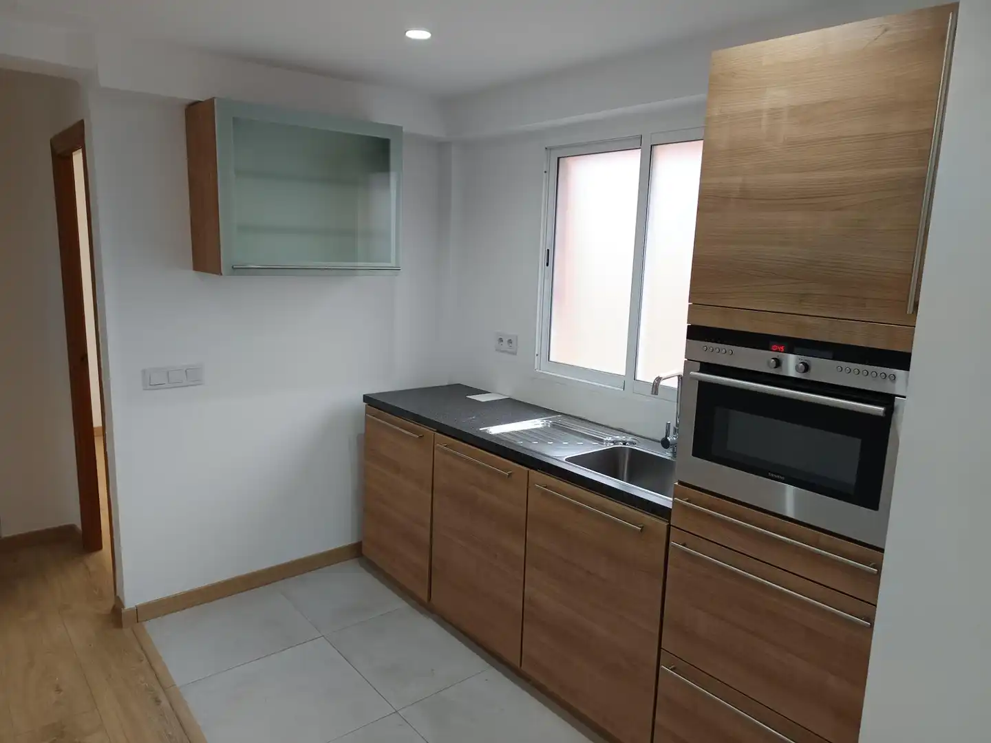 Wohnung mit Terrasse zum Verkauf in Avenida de la Paz, imagen 9
