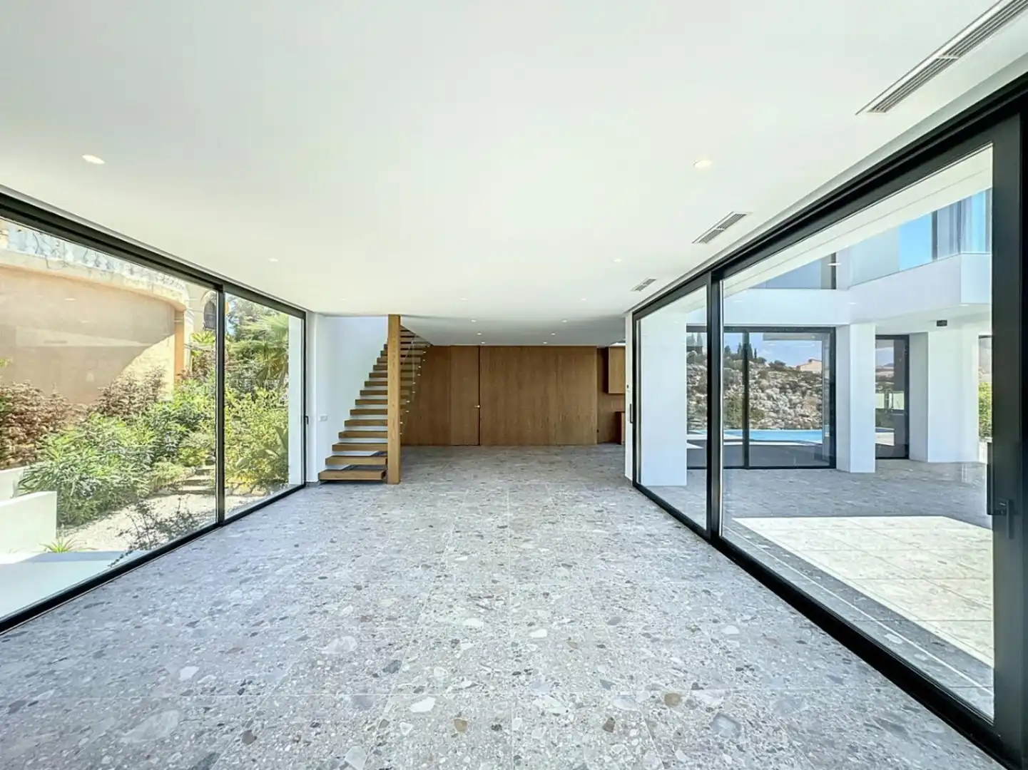Chalet con piscina en venta en Cumbre del Sol, imagen 37