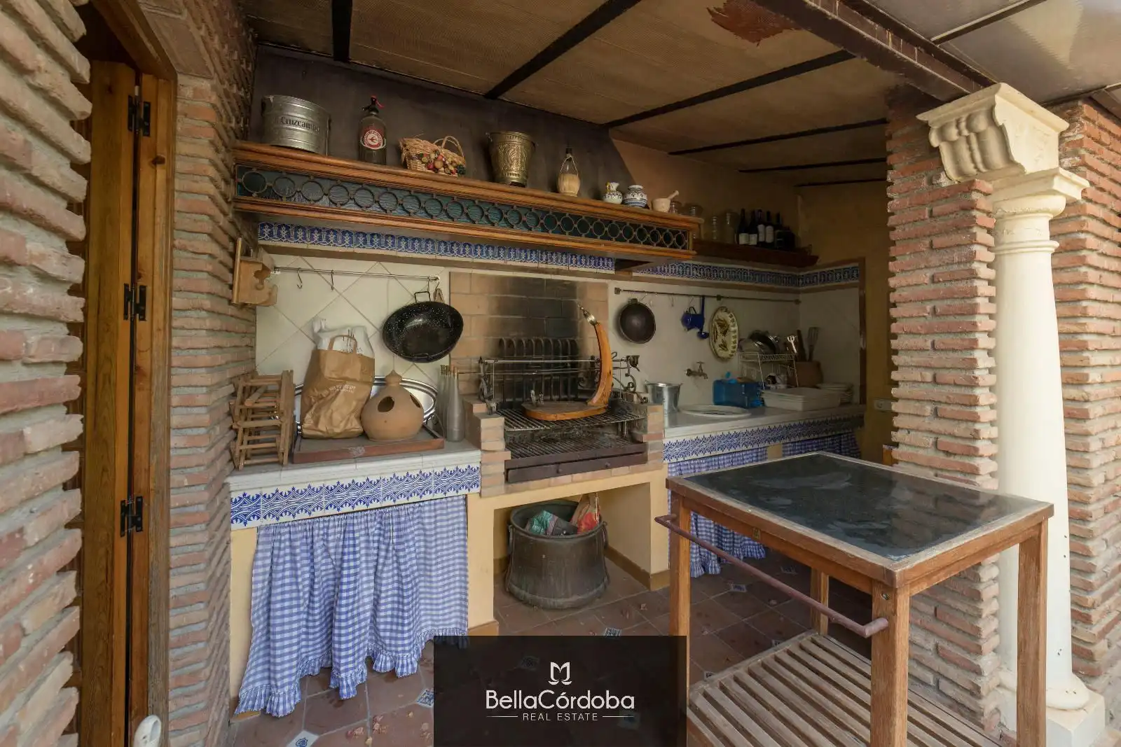 Kitchen of Houses for sale in Córdoba  with Air Conditioner, Heating and Terrace