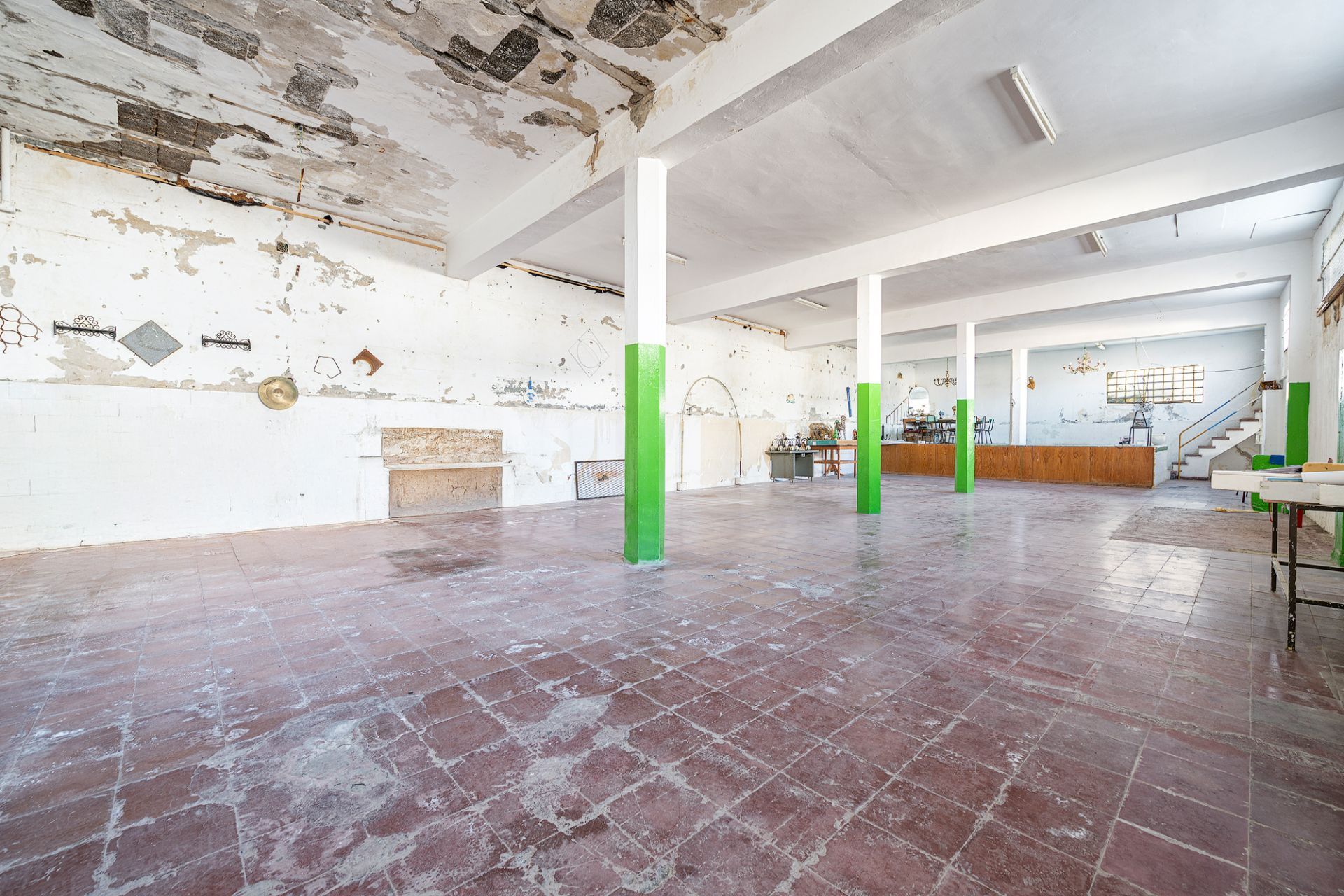 Industrial buildings for sale in la matula, 115, Carretera Centro