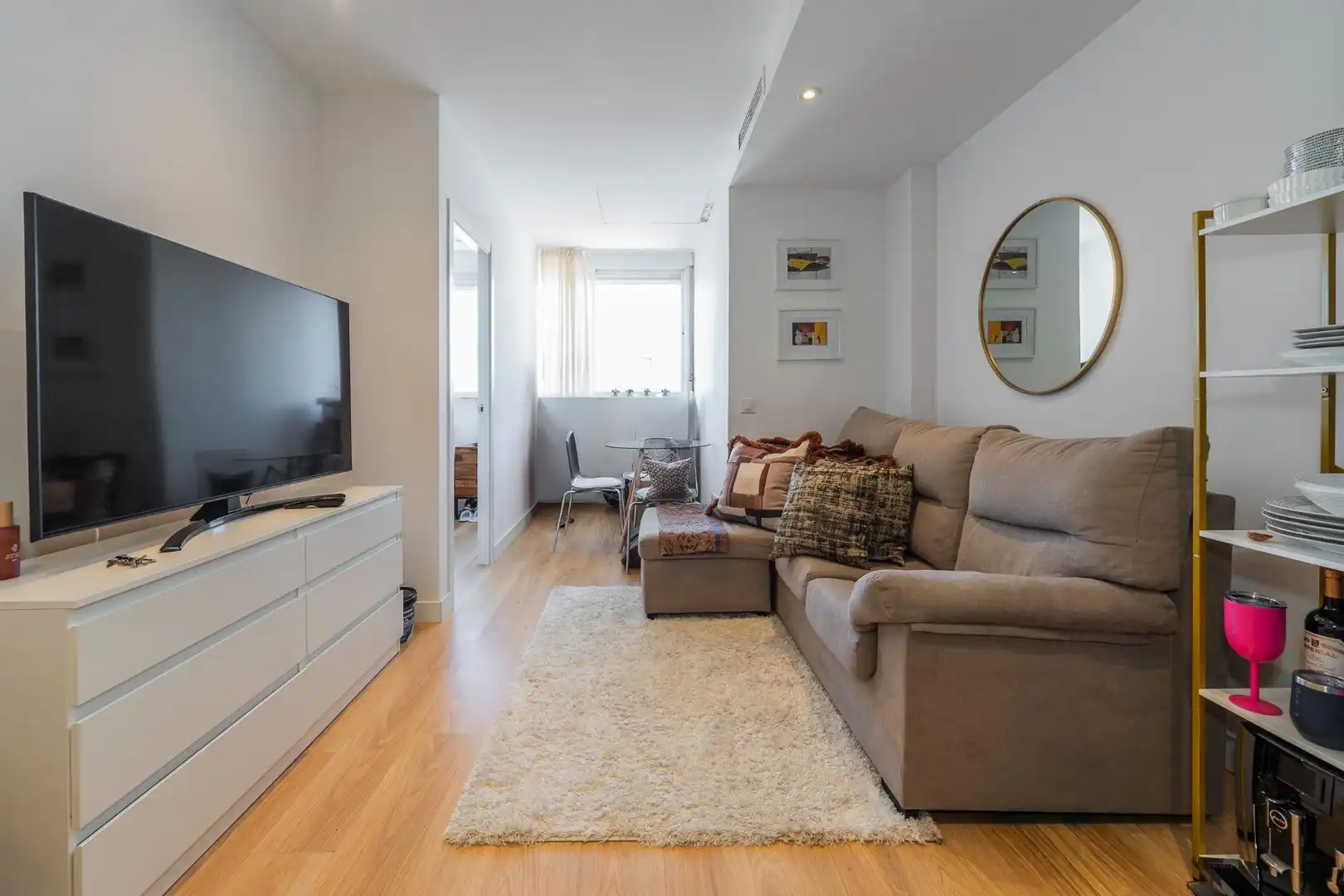 Piso con ascensor en venta en Calle ARTISTAS, imagen 3