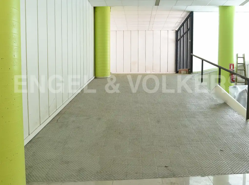 Nave industrial en venta en Sant Just Desvern