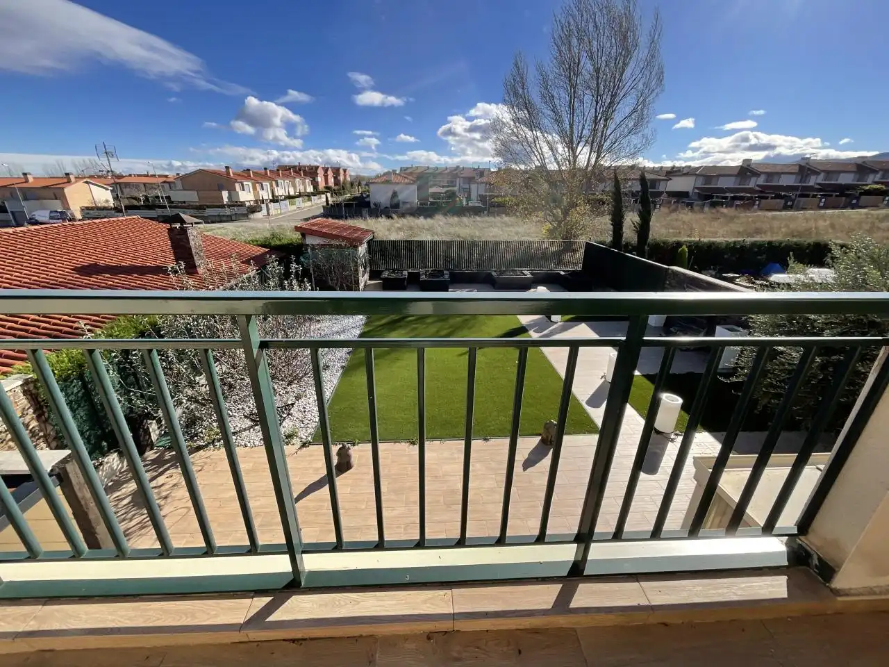 Terrassa de Casa adosada en venda en Cirueña amb Calefacció, Jardí privat i Parquet