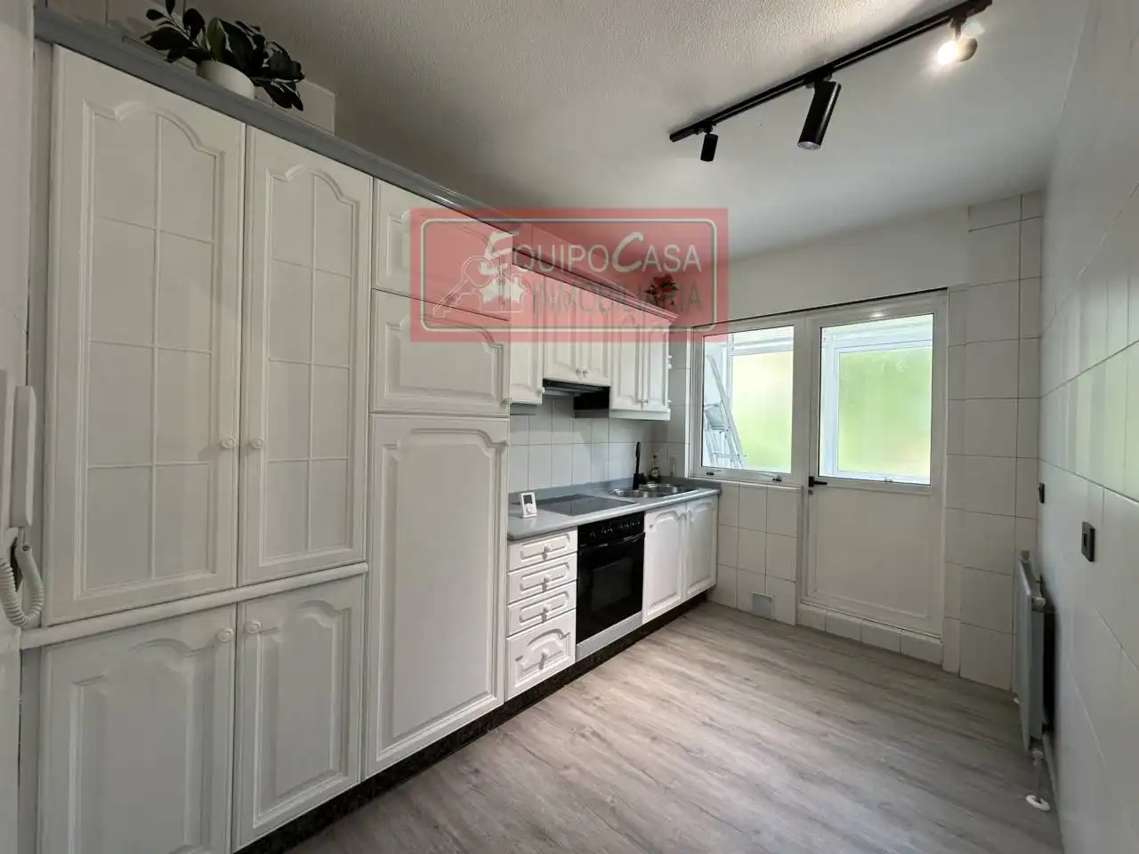 Apartamento en venta en Recatelo - O Carme