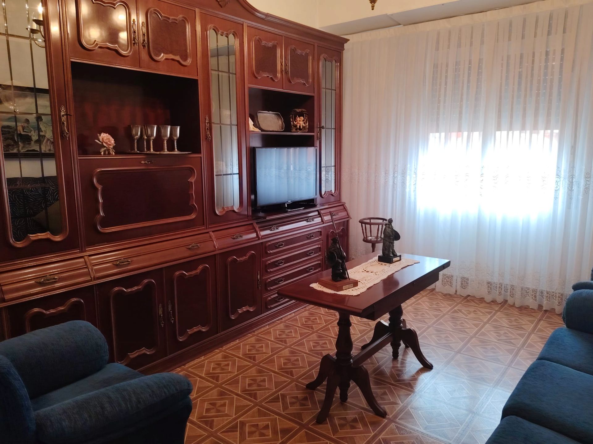 Living room of Flat for sale in Bilbao   with Heating, Furnished and Washing machine