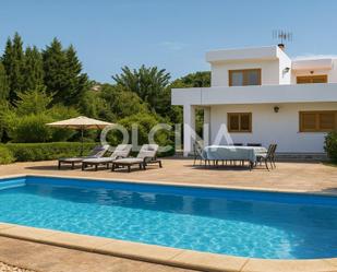 Vista exterior de Casa o xalet en venda en Alcoy / Alcoi amb Jardí privat, Terrassa i Traster