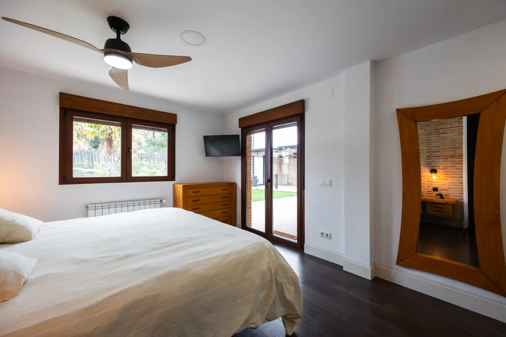 Habitación de Casa o chalet en venta en Layos con Aire acondicionado, Calefacción y Jardín privado