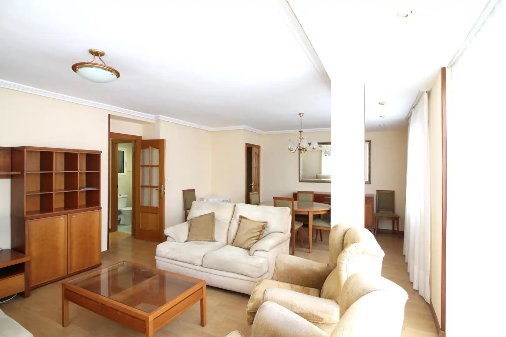 Sala de estar de Piso de alquiler en Alicante / Alacant con Terraza, Amueblado y Balcón