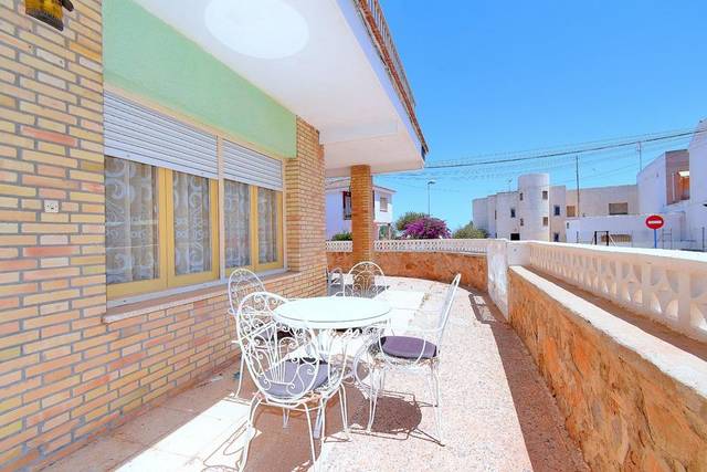 Casa adosada en Venta en  LAGUNA FRIA - URRUTIAS, 4 en Los Urrutias