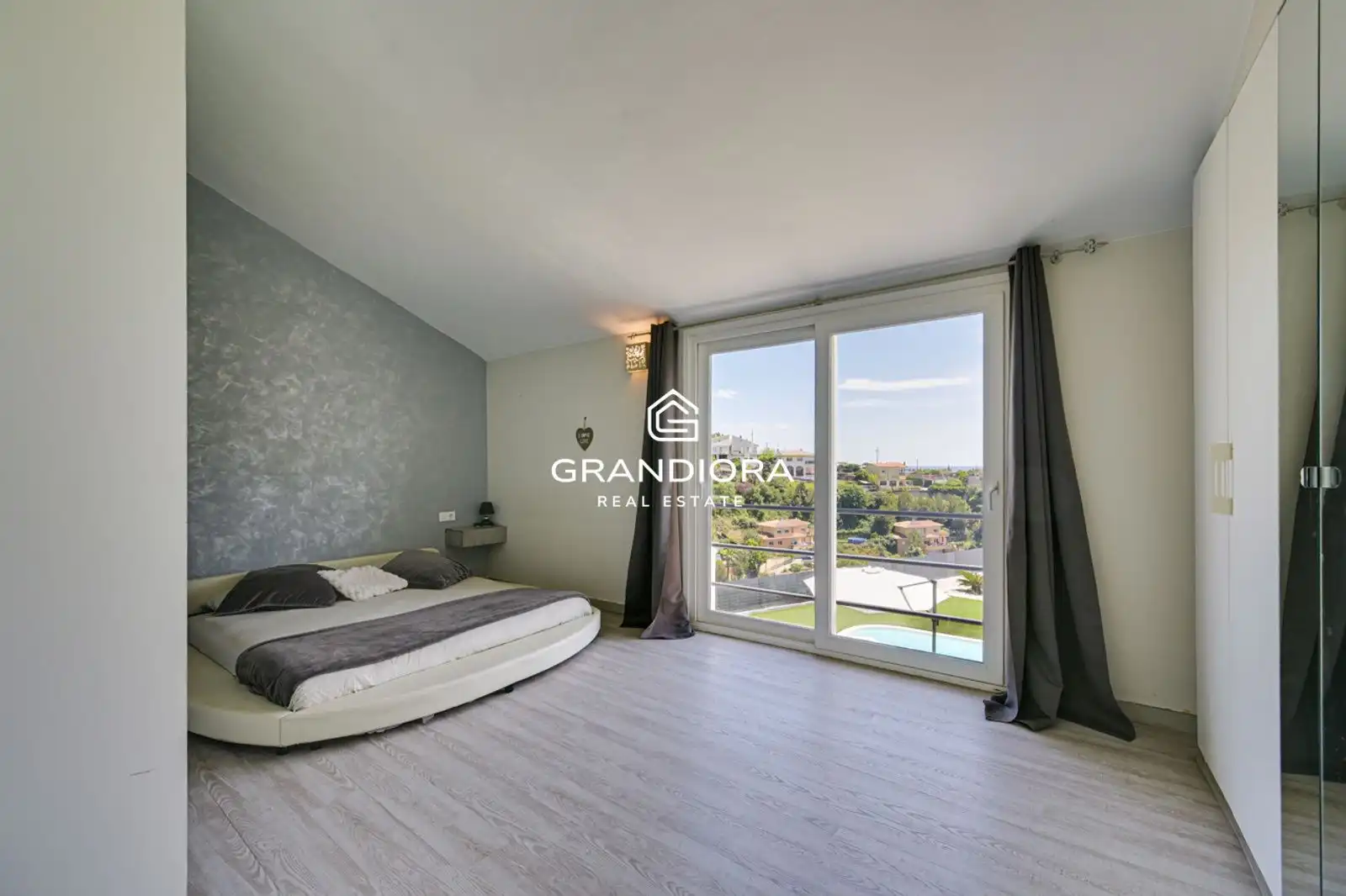 Dormitori de Casa o xalet en venda en Santa Susanna amb Aire condicionat, Terrassa i Traster