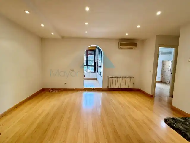 Sala de estar de Piso en venta en Alcalá de Henares con Aire acondicionado, Calefacción y Parquet