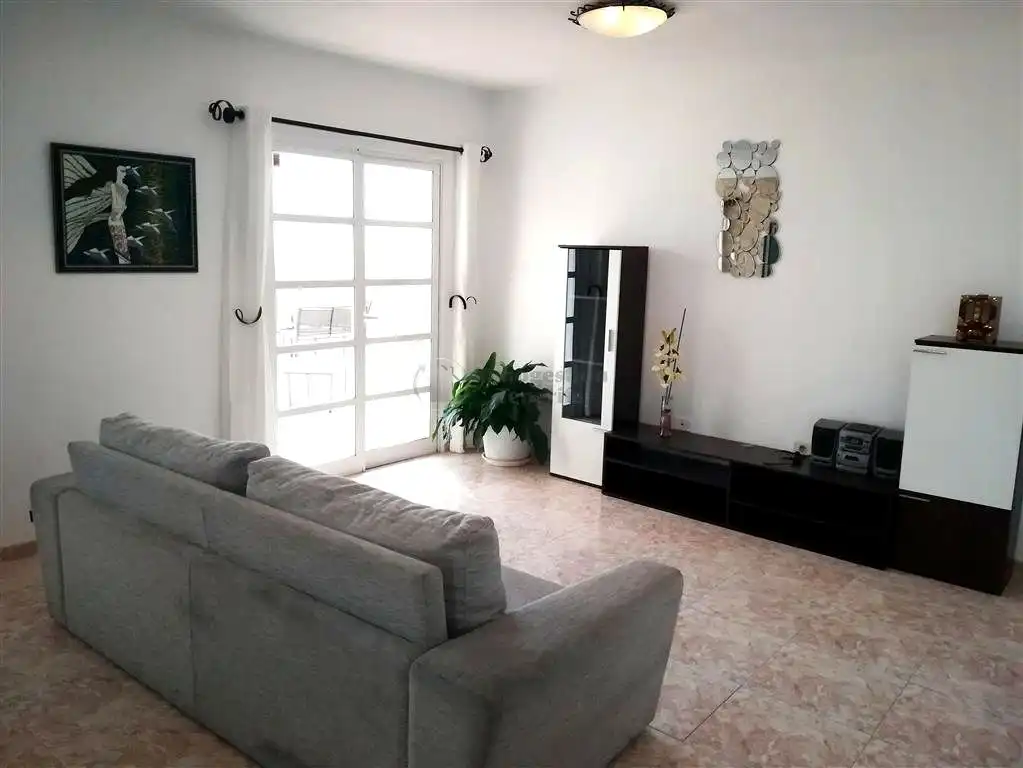 Sala de estar de Casa o chalet en venta en Arona con Aire acondicionado, Terraza y Amueblado
