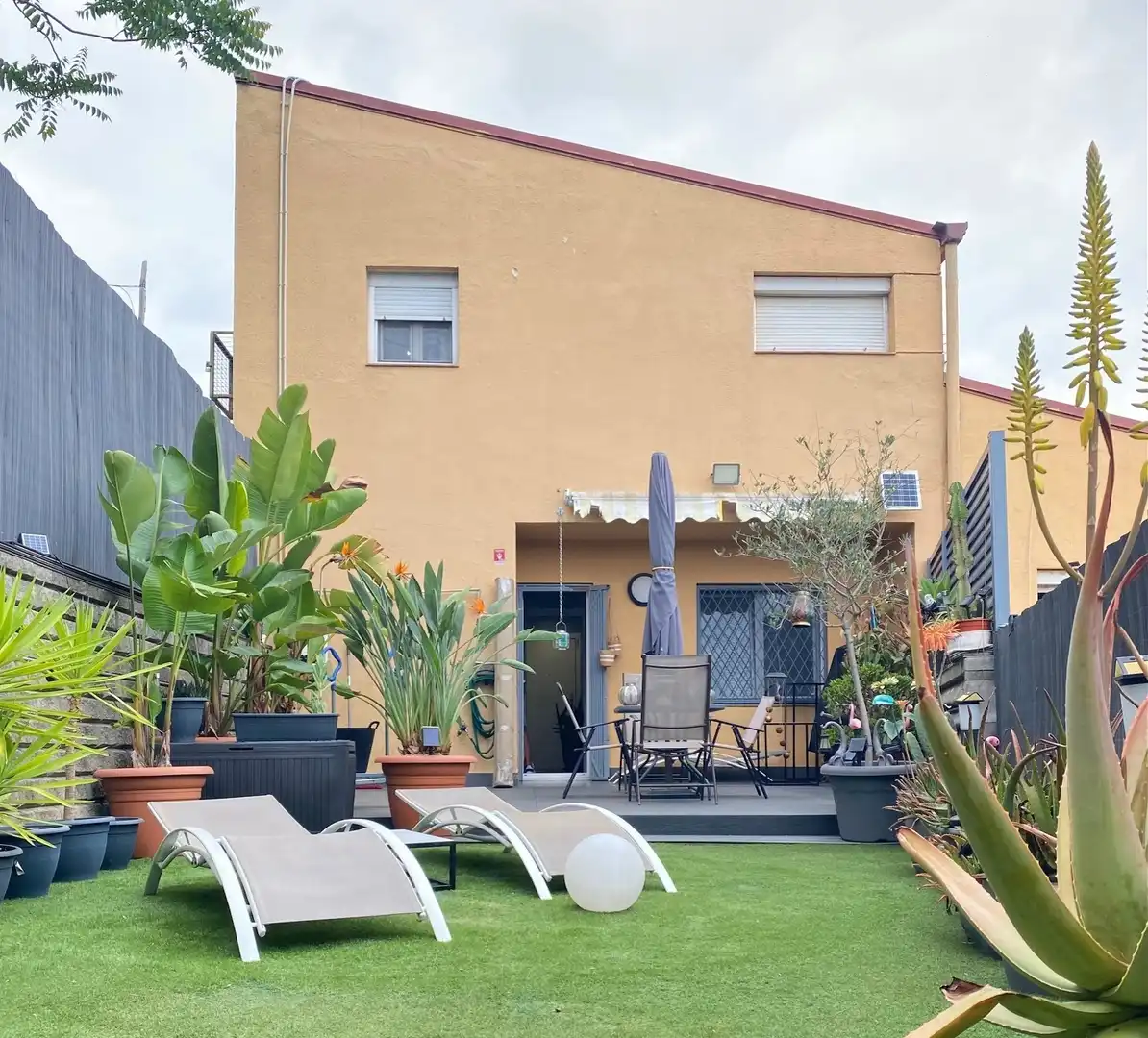 Terraza de Casa o chalet en venta en Barcelona con Aire acondicionado, Calefacción y Jardín privado