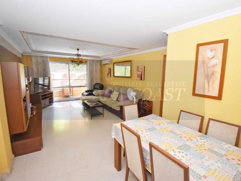 Exterior view of Flat for sale in Fuengirola  with Air Conditioner and Terrace