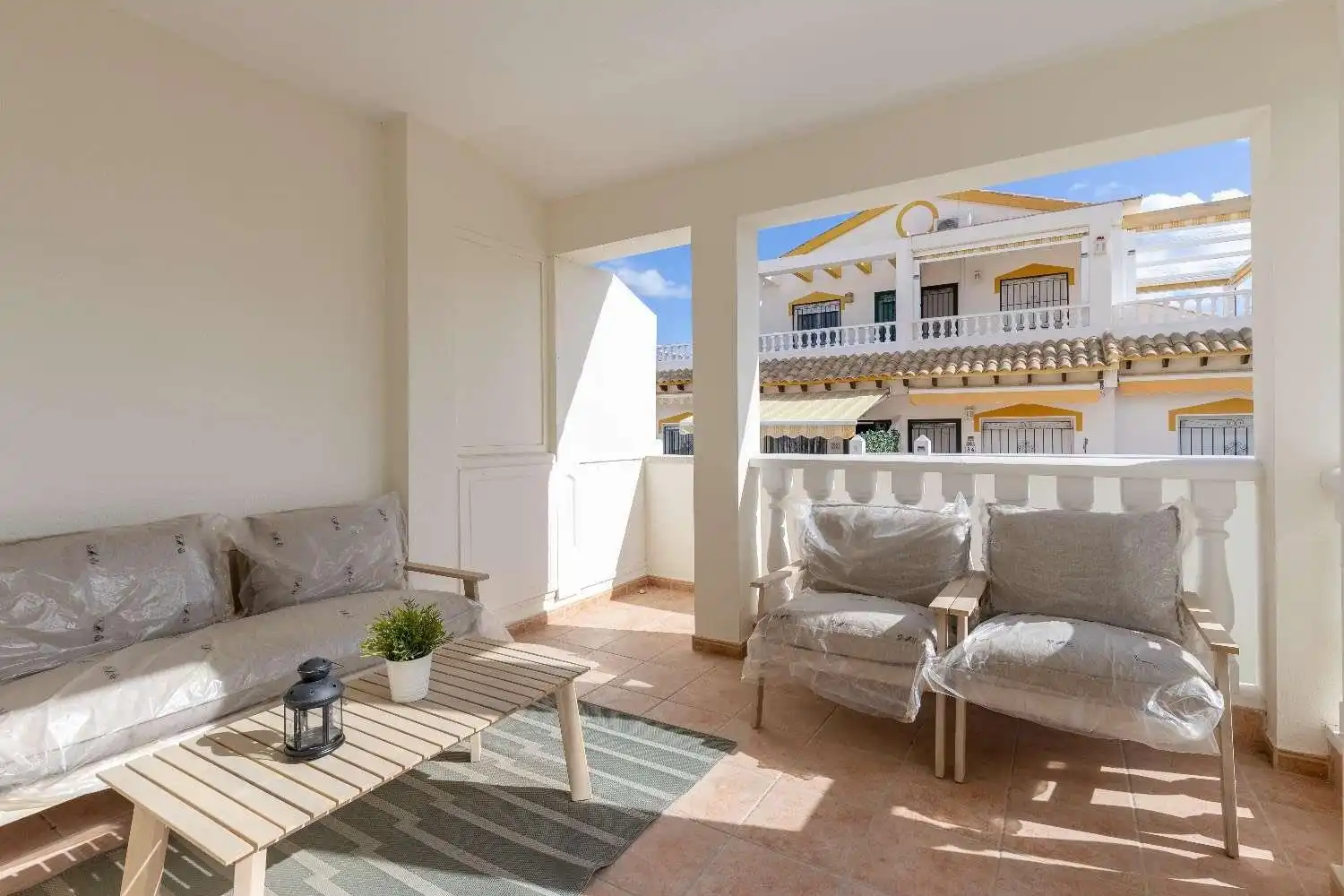 Terraza de Casa adosada en venta en Orihuela con Aire acondicionado, Calefacción y Jardín privado