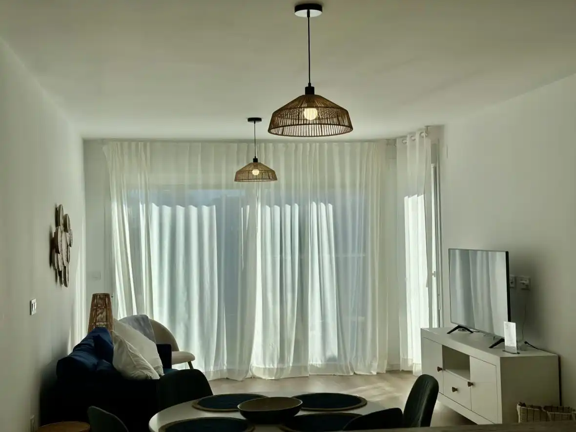 Schlafzimmer von Wohnungen zum Verkauf in Santa Pola mit Klimaanlage, Abstellraum und Schwimmbad