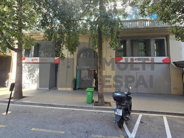 Local comercial en Alquiler en Carrer de Fontanella en Dreta de l'Eixample