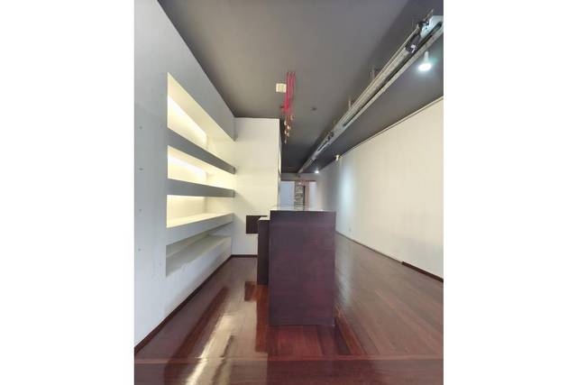 Local comercial en Alquiler en Rúa do Vilar en Casco Histórico