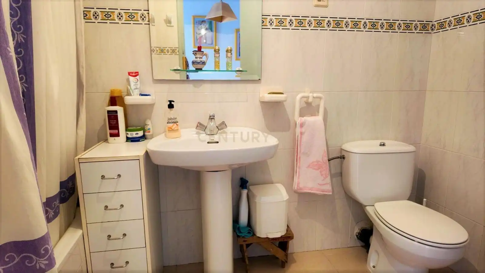 Bany de Casa o xalet en venda en Casas de Millán