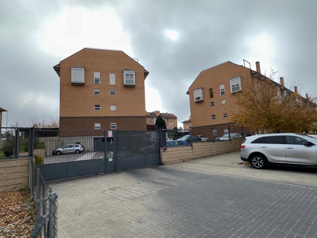 Garatge en venda a PARCELA M1C SECTOR SAU 6 ZARZALEJO, Casco Antiguo - La Dehesa - Los Monteros
