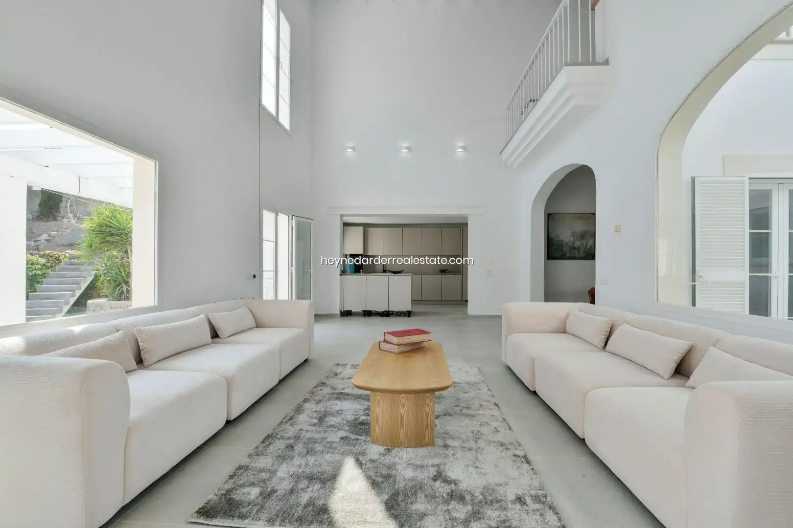 Living room of Houses for sale in Calvià  with Air Conditioner, Private garden and Storage room