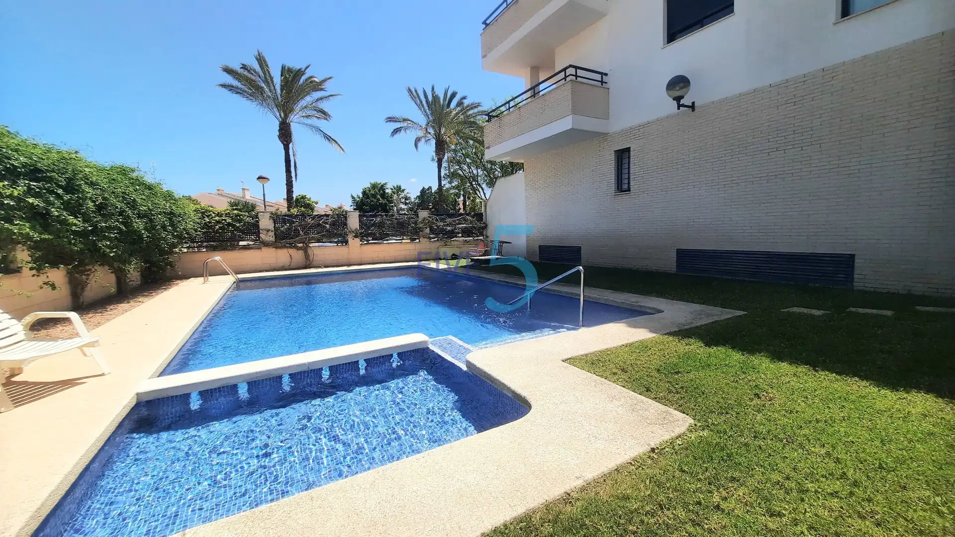 Flat with terrace for sale in San Cayetano, imagen 2