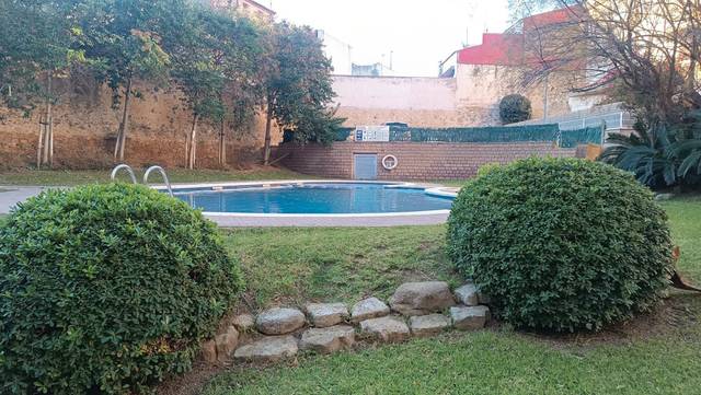 Piso en Venta en Carrer de l'Eixample en Montbrió del Camp