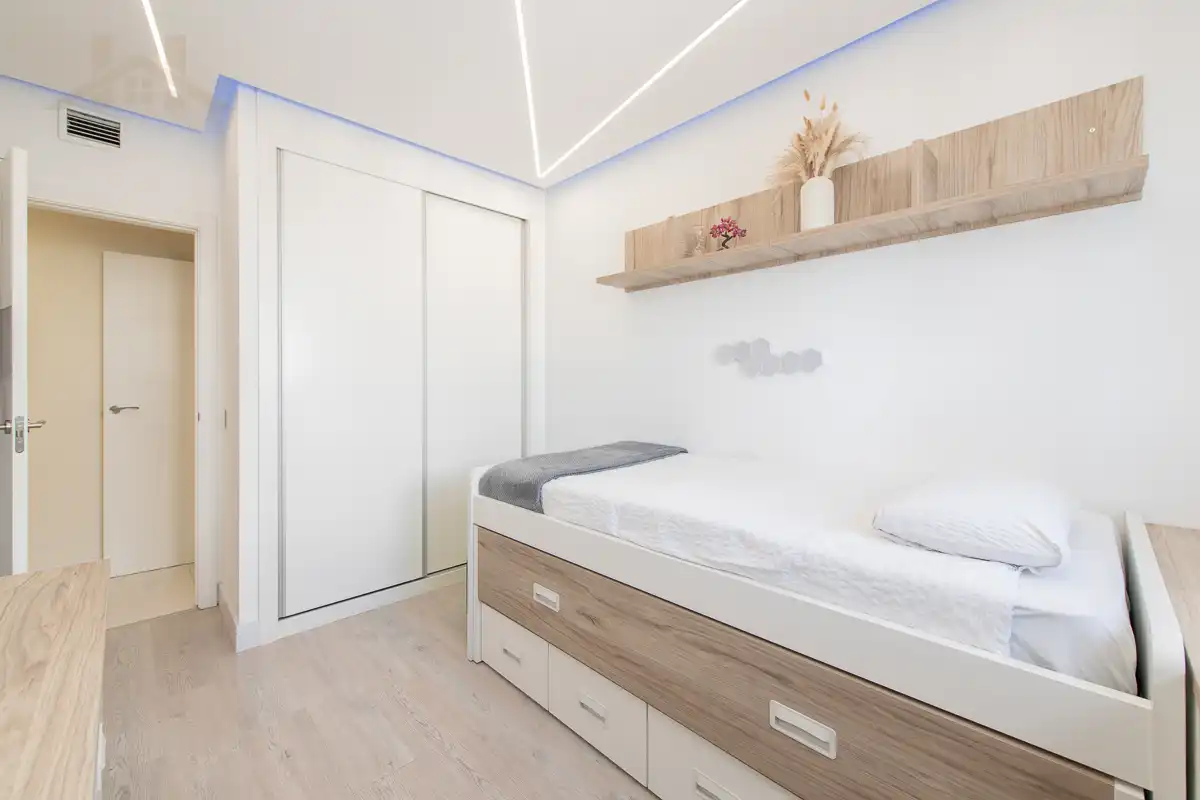 Schlafzimmer von Wohnung zum Verkauf in Arganda del Rey mit Klimaanlage, Heizung und Terrasse