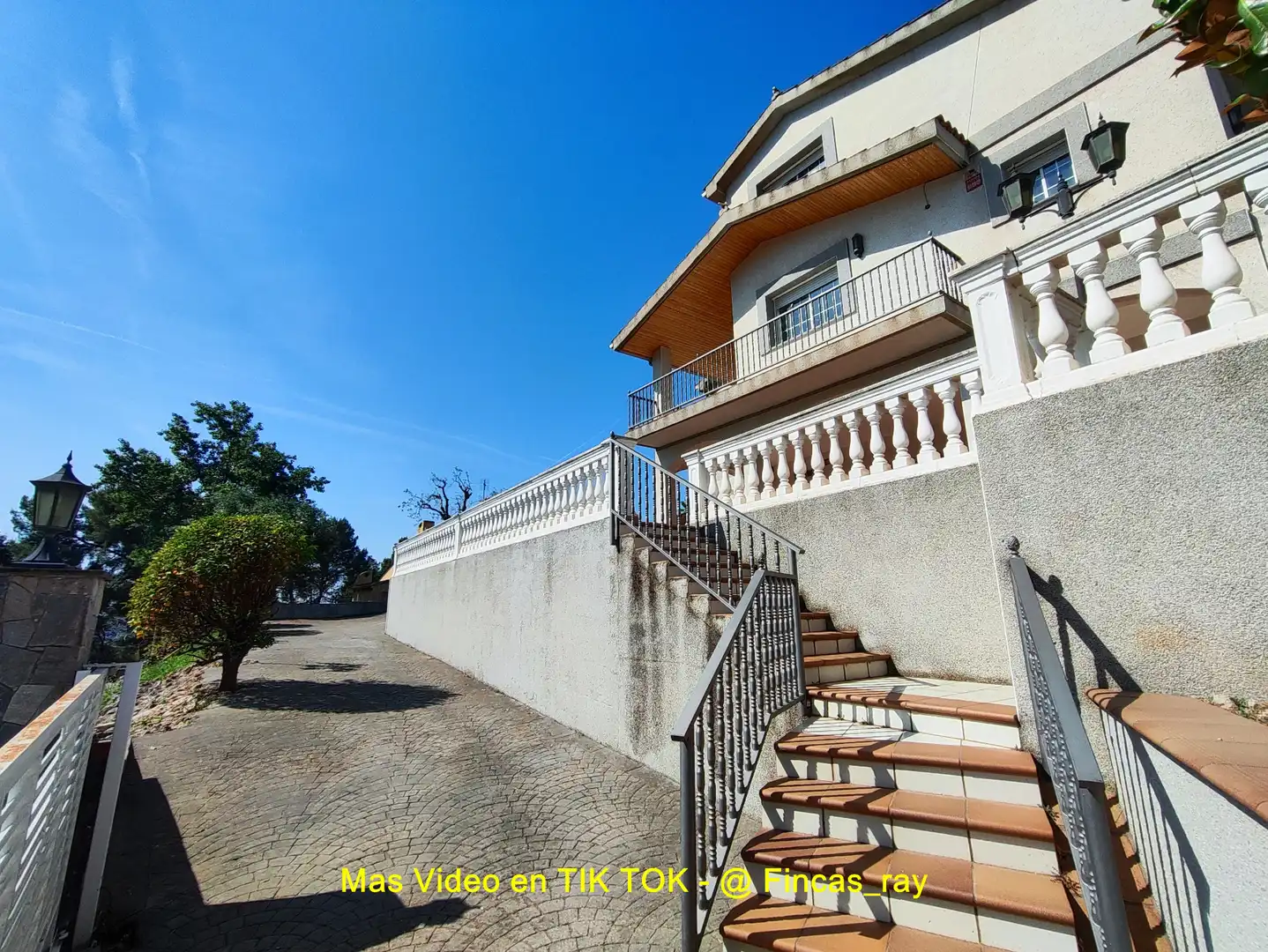 Vista exterior de Casa o chalet en venta en Bigues i Riells del Fai con Calefacción, Jardín privado y Terraza