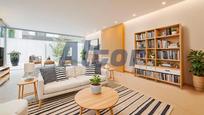 Living room of Flat for sale in  Madrid Capital  with Private garden, Storage room and Swimming Pool