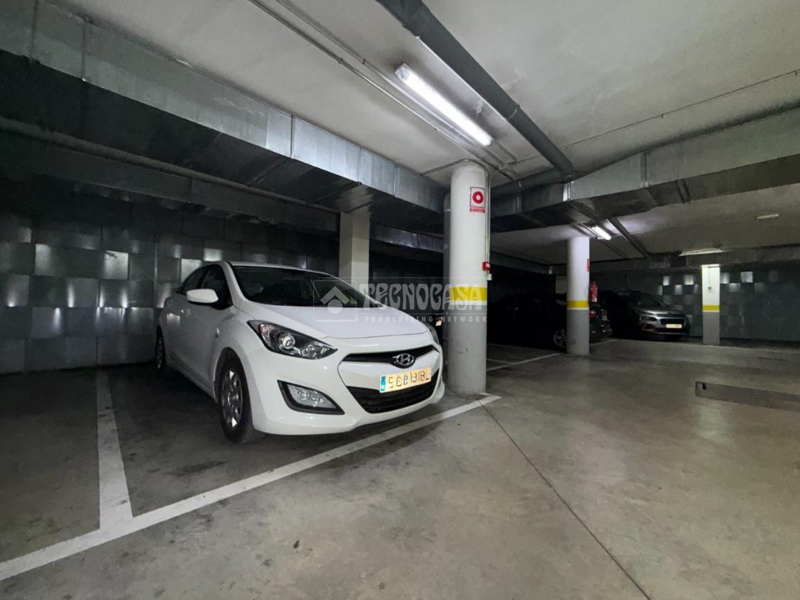 Parking of Garage for sale in Alovera