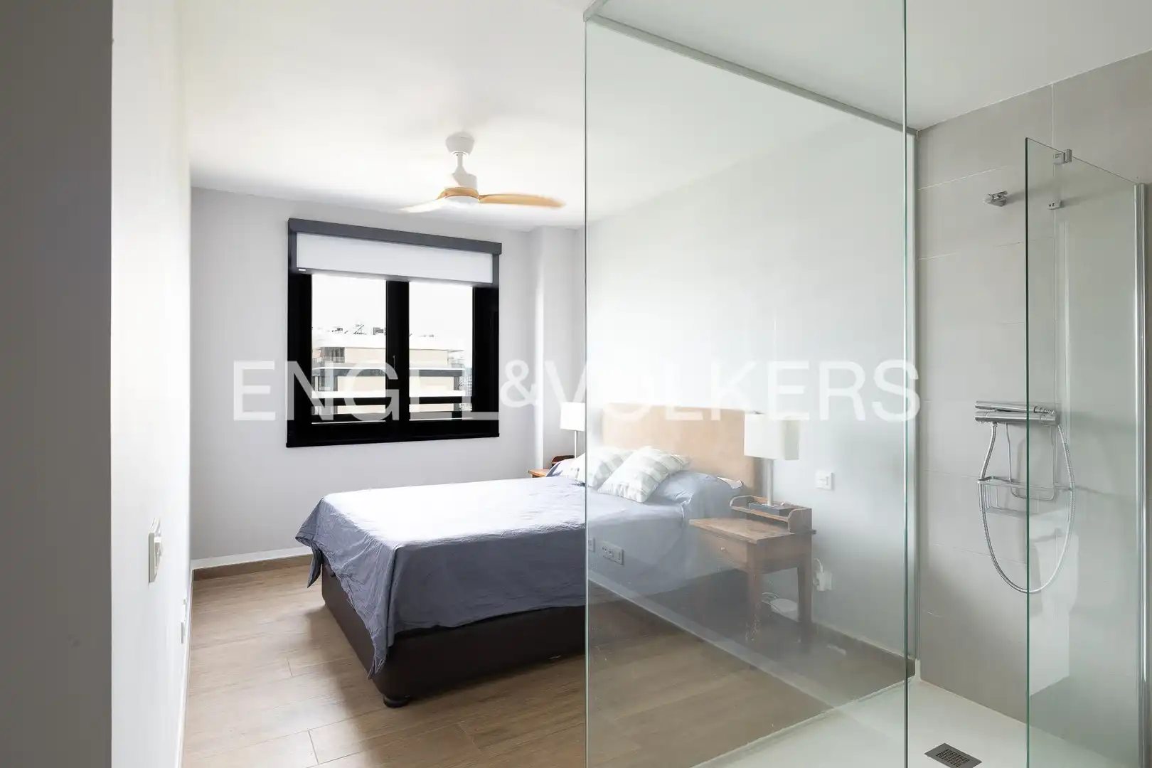 Bedroom of Attic for rent in Madrid  with Air Conditioner, Heating and Private garden