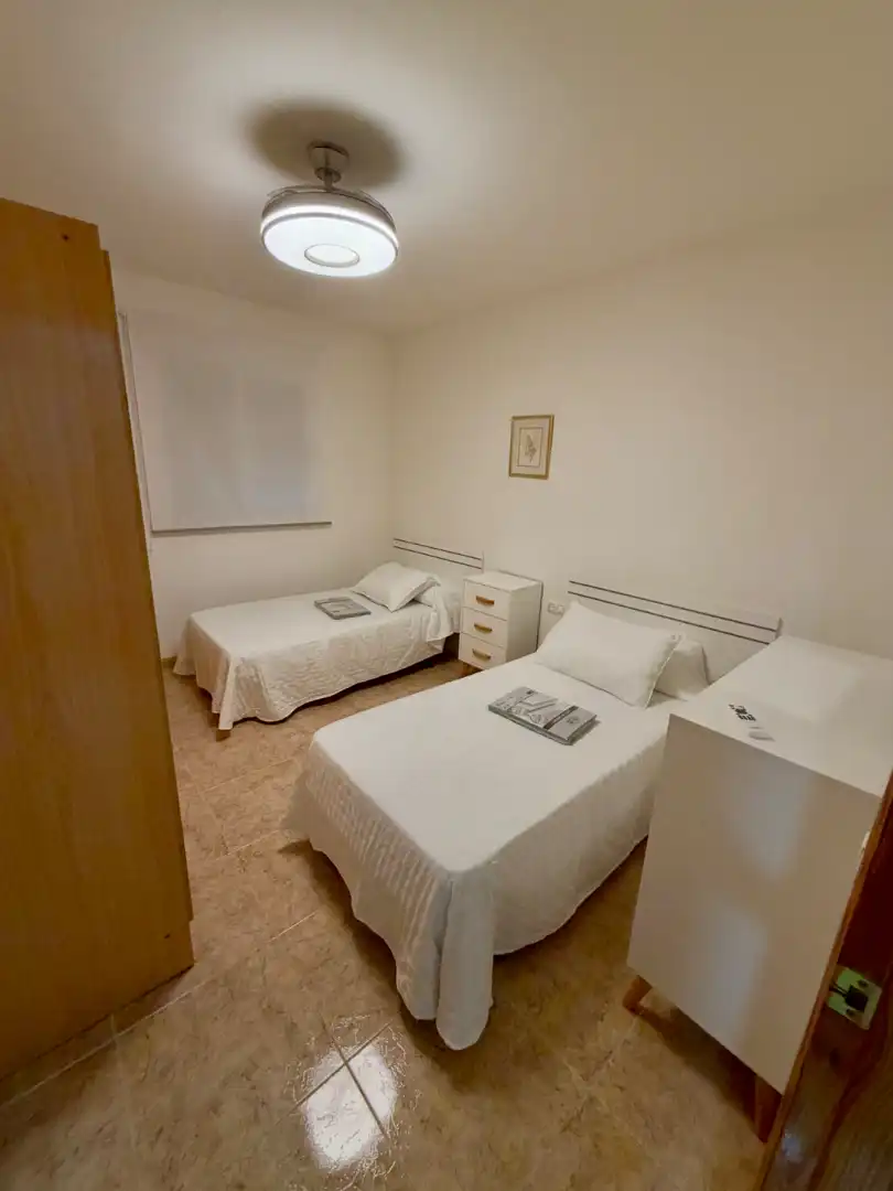 Bedroom of Flat for rent in Berja  with Air Conditioner, Heating and Furnished