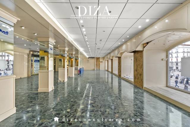 Local comercial en Alquiler en Puerta del Sol en Sol