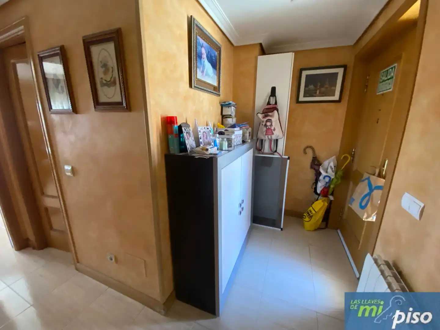 Casa adosada en venta en Cistérniga con Calefacción, Jardín privado y Parquet