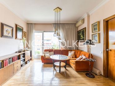 Appartamento con balcone in vendita a Chamartín
