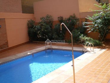 Pis amb piscina en venda a Casco histórico