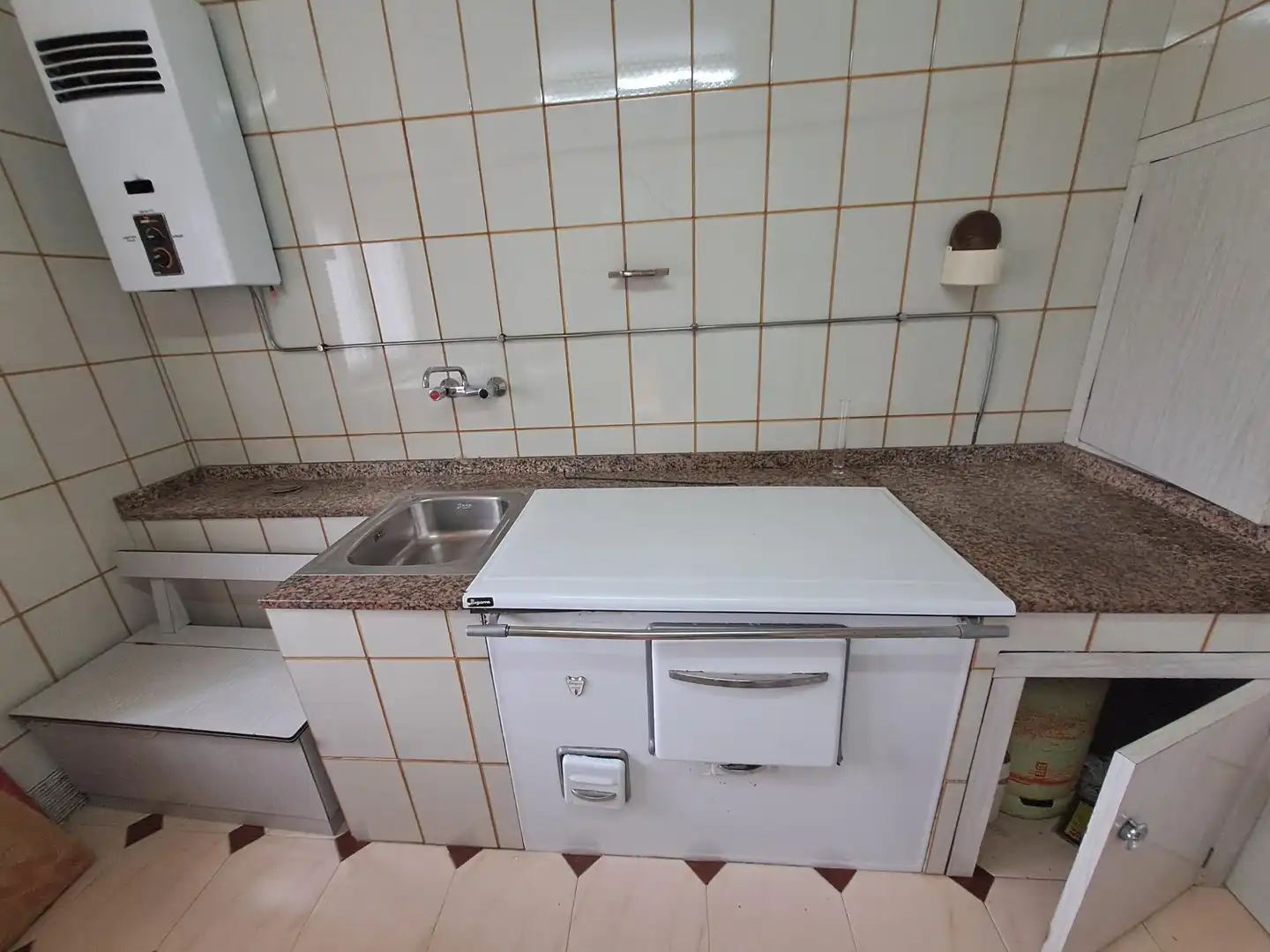 Cocina de Finca rústica en venta en Siero con Calefacción, Jardín privado y Trastero