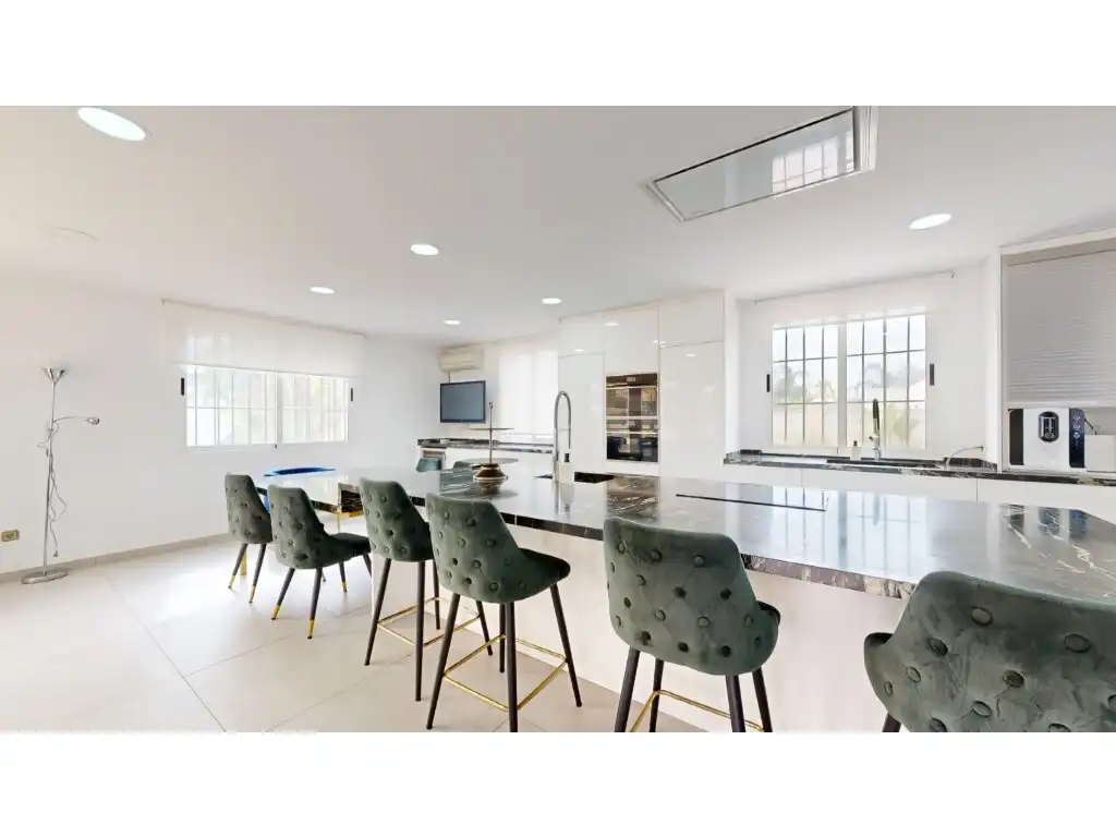Kitchen of Houses for sale in L'Eliana  with Private garden, Terrace and Storage room